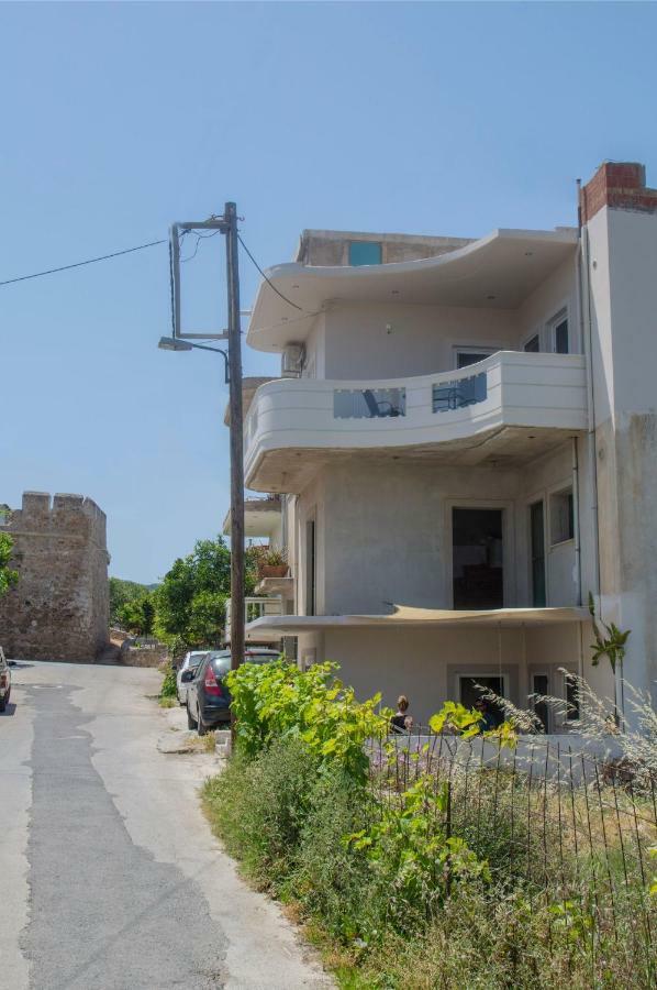 Tonia'S Apartment Kissamos Exterior photo